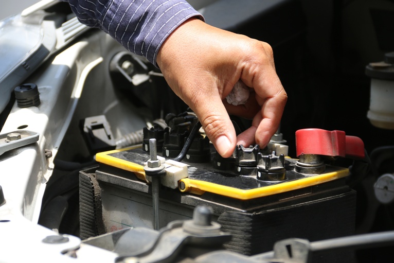 When Does a Car Battery need to be replaced? | Rebel Automotive